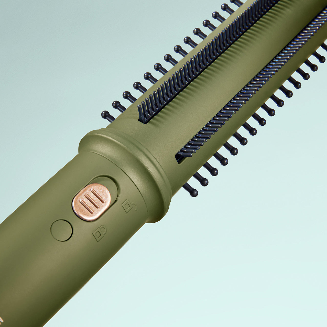 MDLondon WAVE Heated barrel brush multi-styler